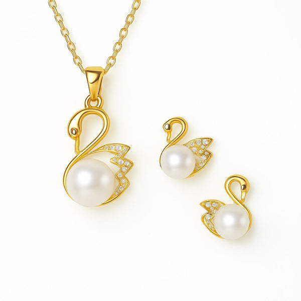 Pearl Swan                                          (A-N 1012)